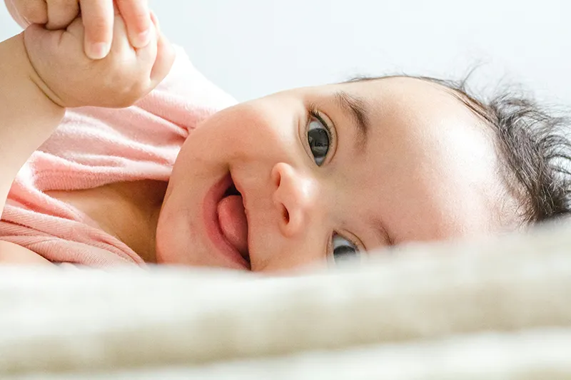 Baby's en dutjes: De magie van de Mini-Siesta's | Tamara Kops | ZenFam